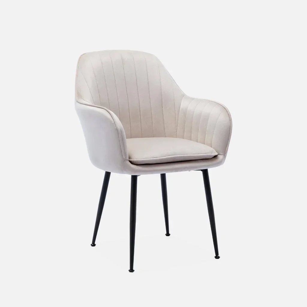 Fauteuil vintage velours Shella noir mat design élégant