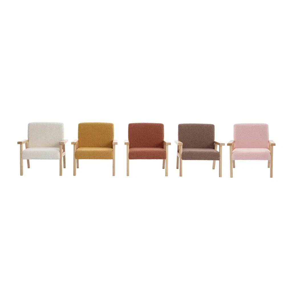 Fauteuil enfant scandinave bouclette blanche et bois hévéa
