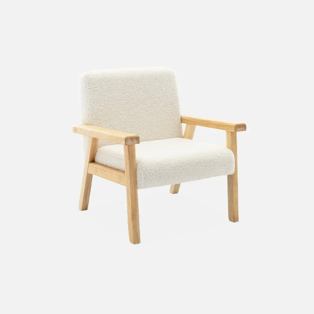 Fauteuil enfant scandinave bouclette blanche pieds hévéa