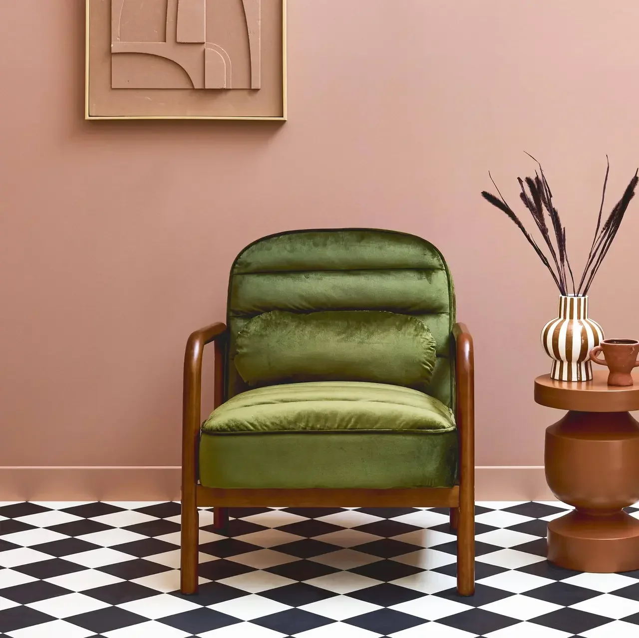 Amélie Vintage Sessel Schwarzer Samt und Nussbaum Hevea Holz