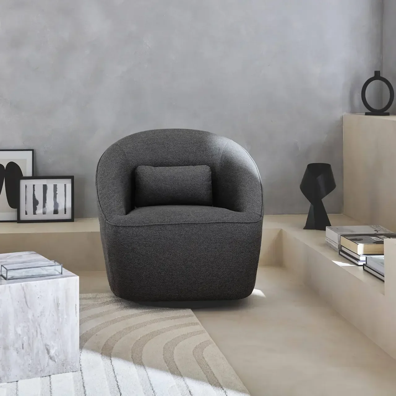 Fauteuil rotatif 360° tissu beige design cocooning Lana