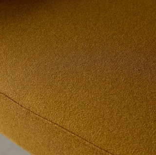 Fauteuil tissu dossier cintré piétement métallique Cristo