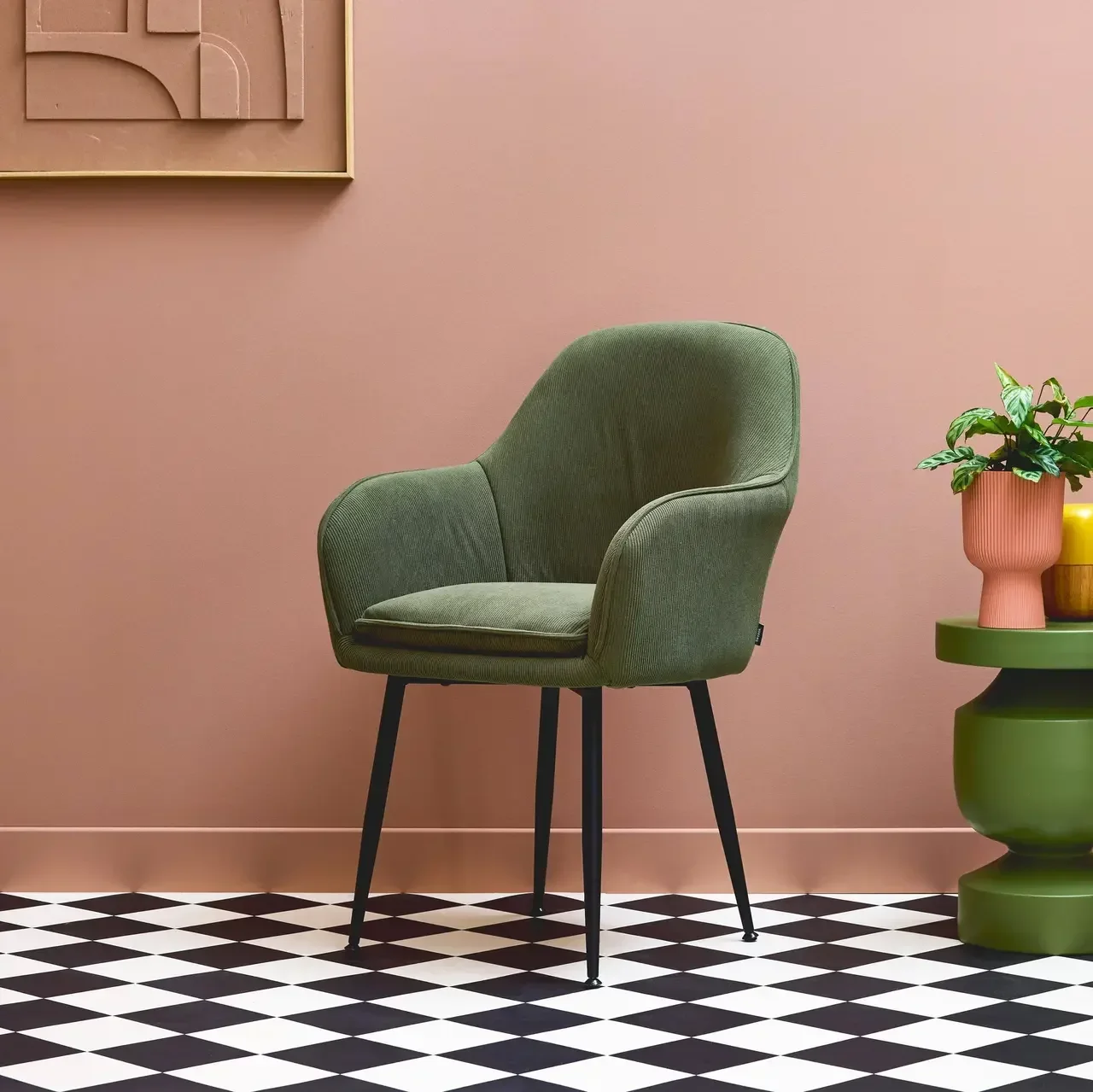 Fauteuil velours côtelé vintage Shella pieds métal noir