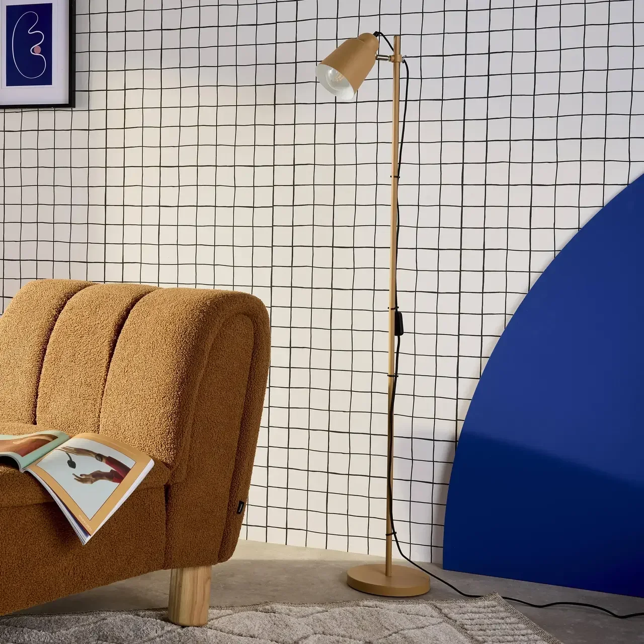 Lampadaire métal design intérieur 145 cm hauteur – style industriel et contemporain, lumière douce et ajustable