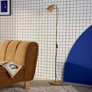 Lampadaire métal design intérieur 145 cm hauteur – style industriel et contemporain, lumière douce et ajustable