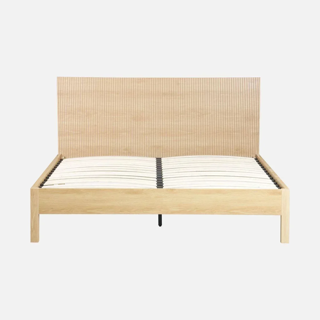 Bed 160x200 cm Linear slatted base vintage wood headboard