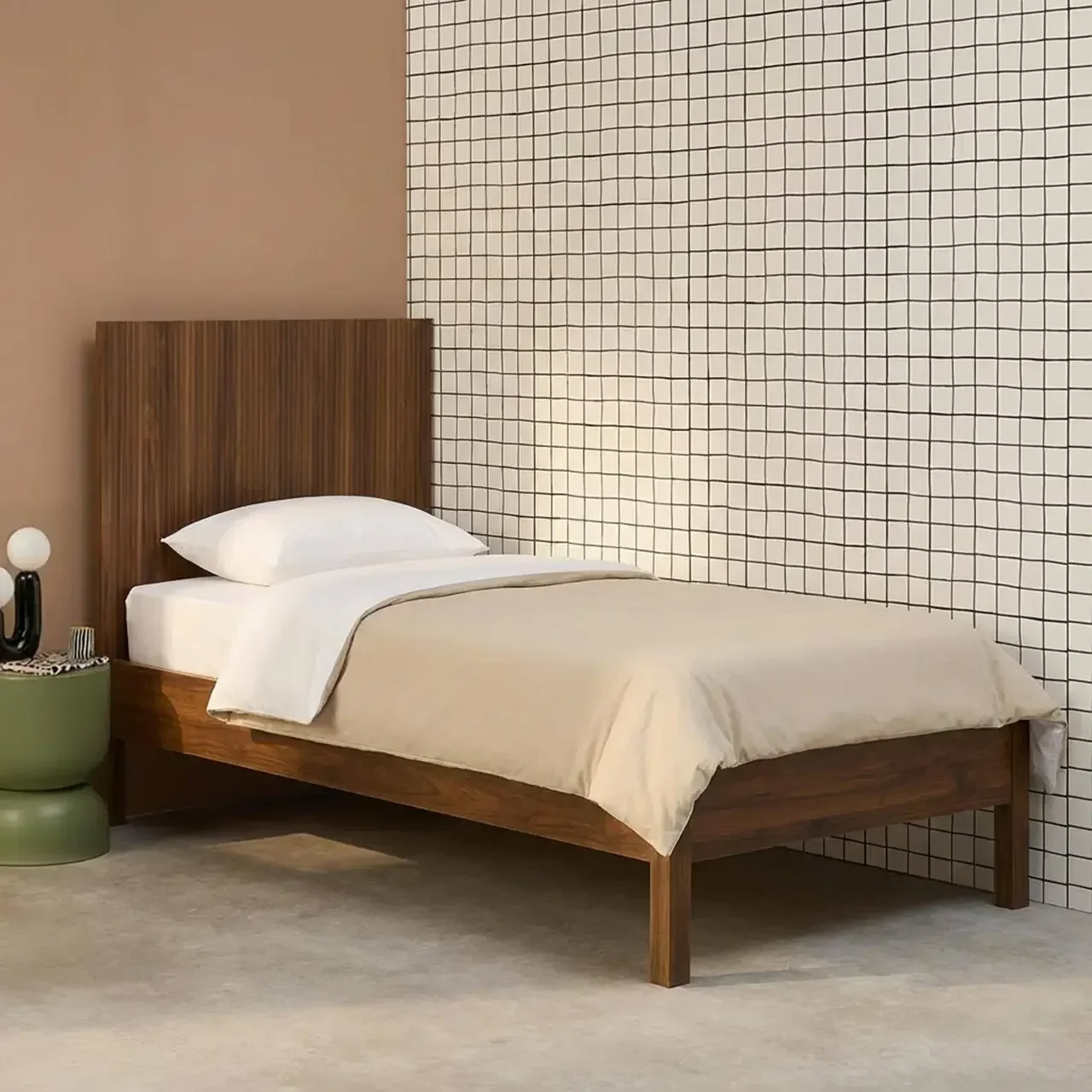 Lit enfant 90x190 cm Linear bois vintage avec tête de lit et sommier à lattes