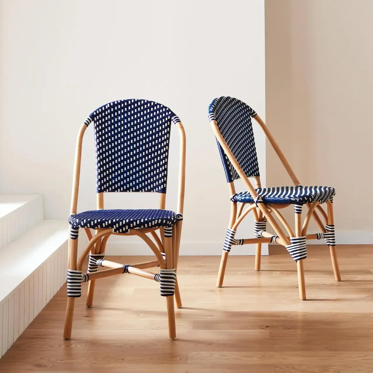 Lot 2 chaises bistrot rotin polyrotin vintage Montmartre