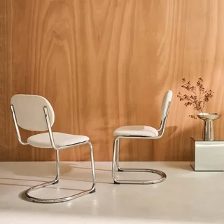 Chaises design cantilever métal chenille beige pieds chromés lot de 2
