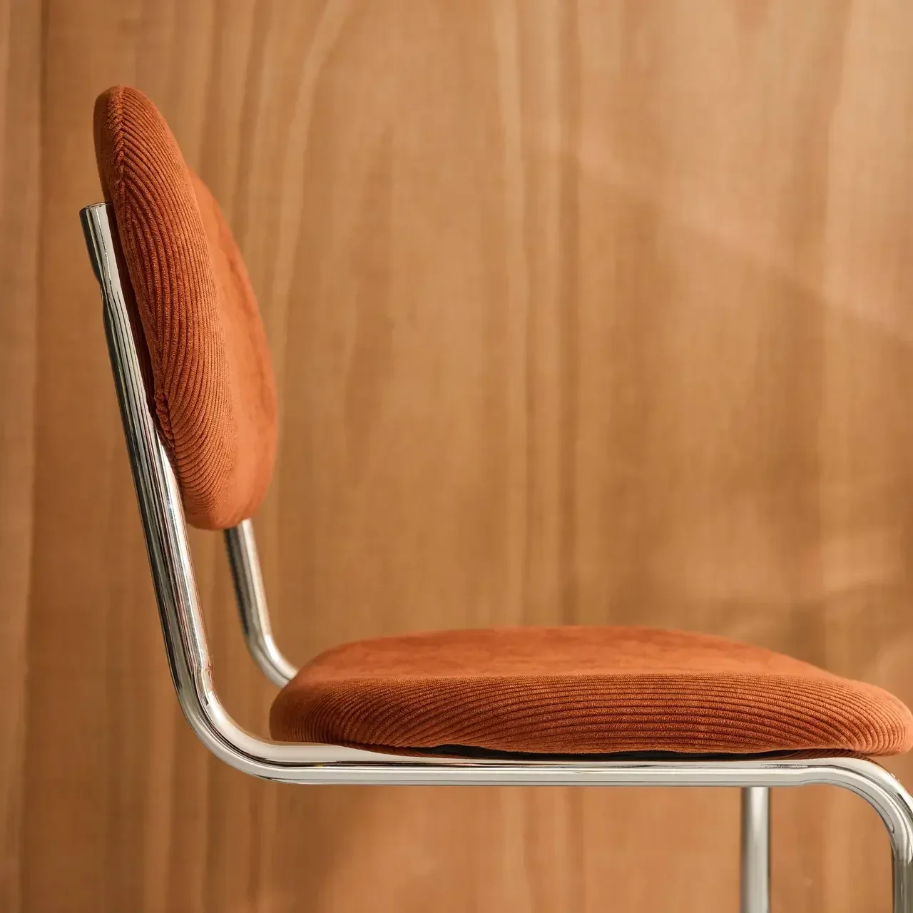 Chaises design velours côtelé marron piètement chromé Maloa lot de 2