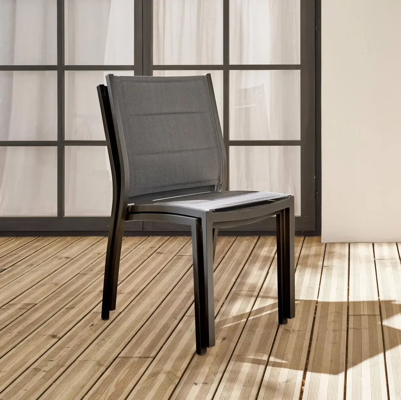 Lot 2 chaises empilables aluminium jardin Chicago Odenton design contemporain