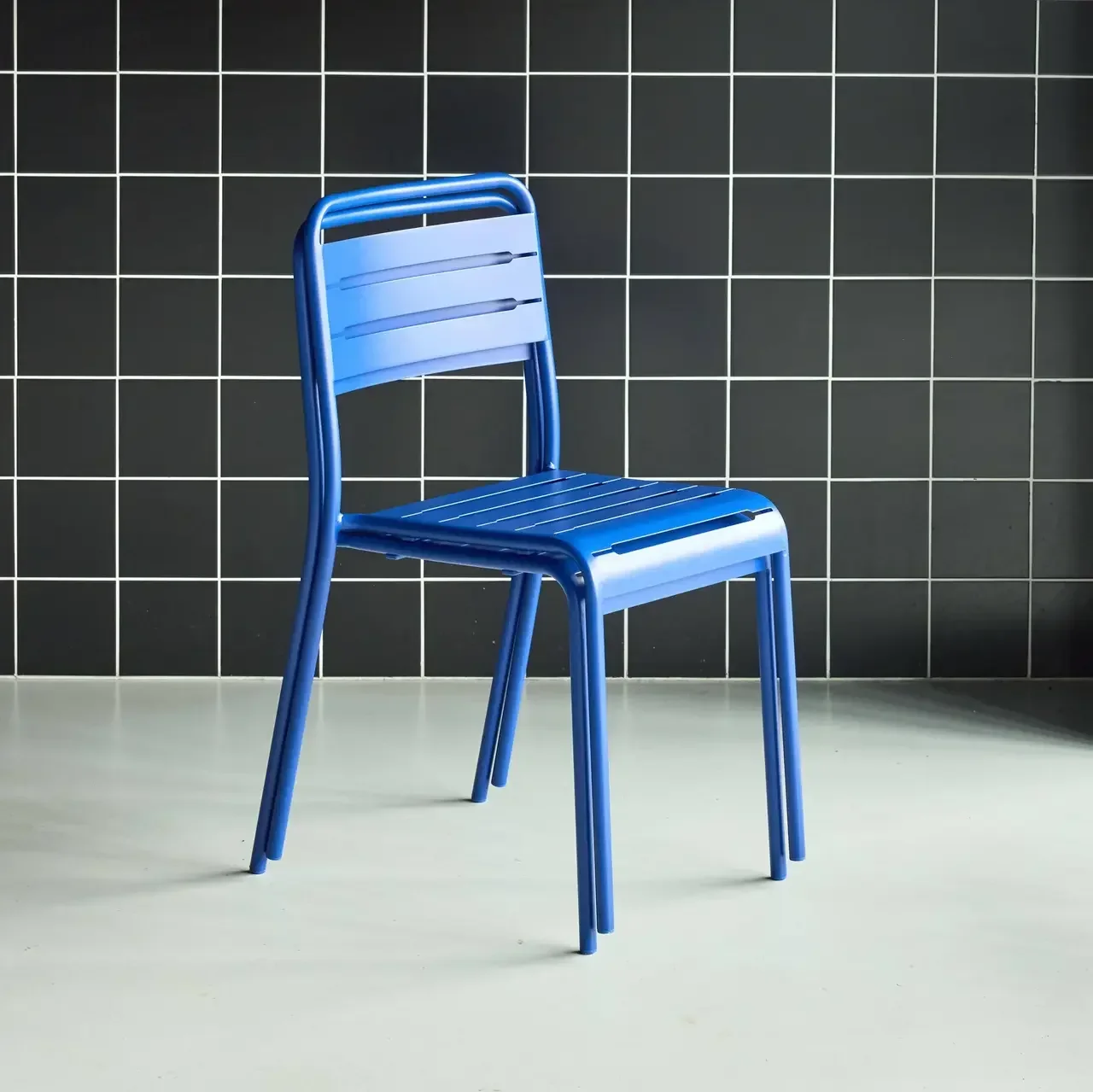Lot 2 chaises jardin acier Amélia design bistrot empilables antirouille
