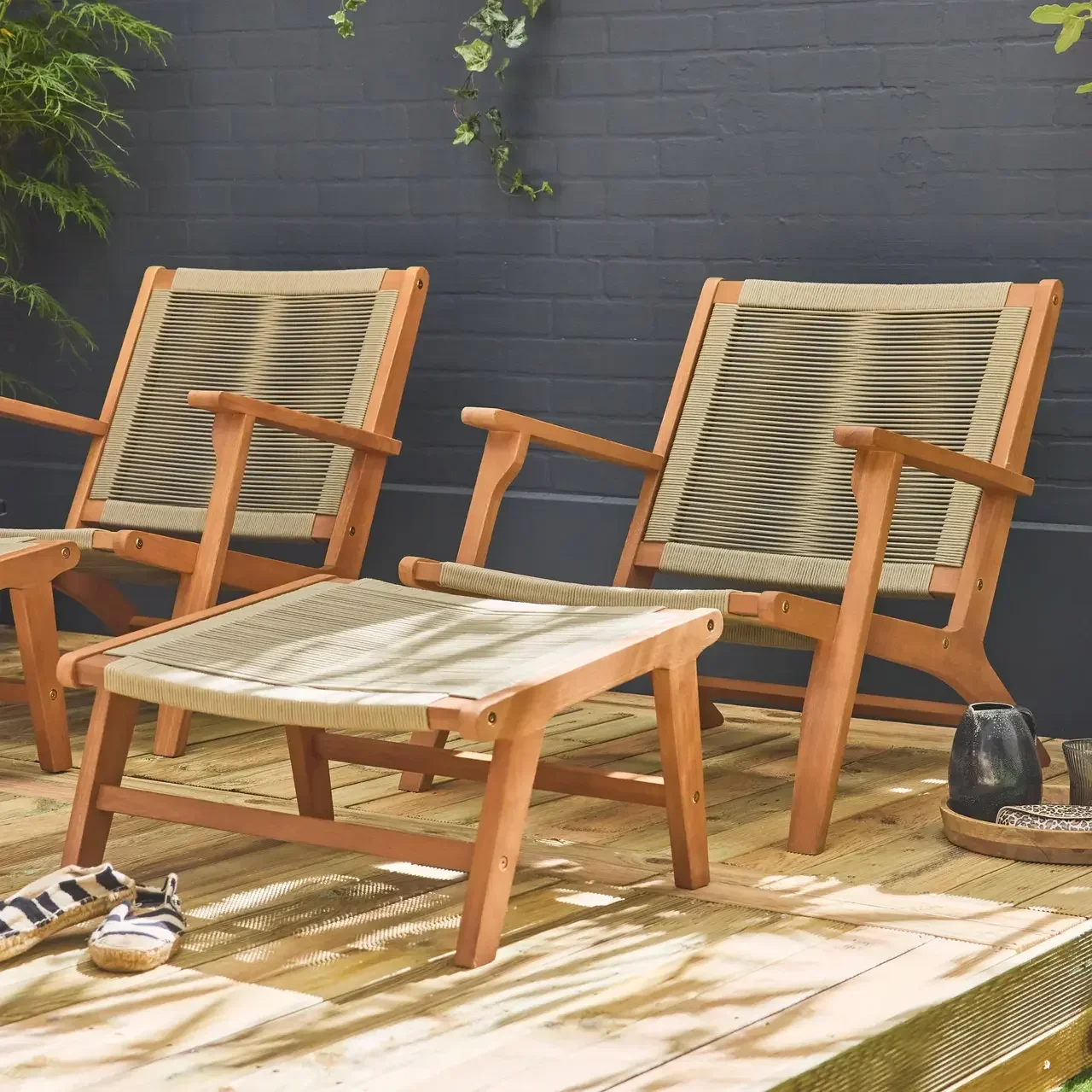 2 chaises lounge Cuzco bois eucalyptus cordes avec repose-pieds jardin