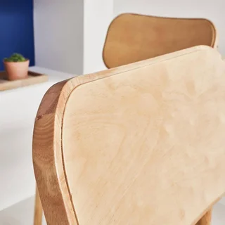 Lot 2 chaises rétro Olympie bois hévéa design Art Déco arrondi