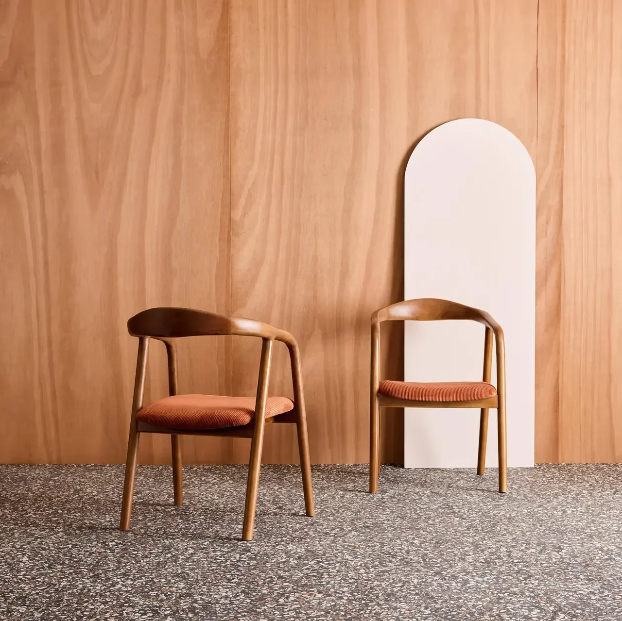 2 Retro Sessel Hevea Nussbaum Holz Cord Samt Sara Set