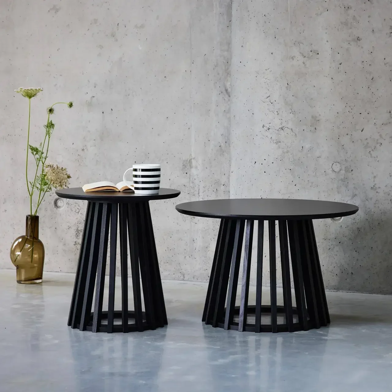 2 tables basses rondes Ø40 et Ø60 cm design bois sapin massif salon contemporain