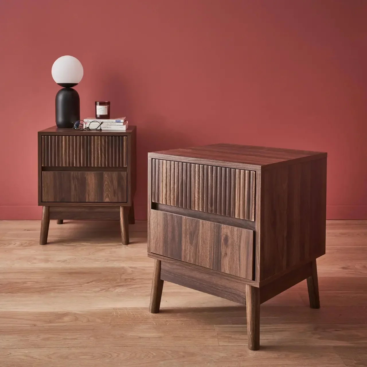 Lot de 2 tables de chevet scandinaves 2 tiroirs bois Linear