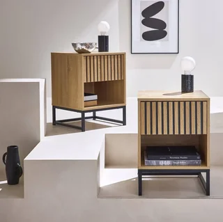 Set of 2 modern design wood grain nightstands with 1 drawer