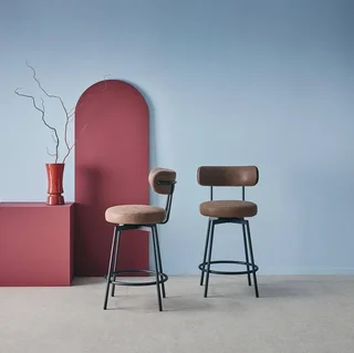 Lot de 2 tabourets de bar pivotants 66 cm métal similicuir marron