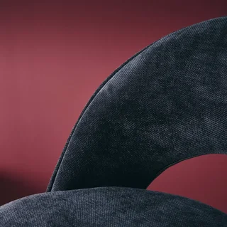 Lot de 2 tabourets de bar réglables en hauteur avec assise en tissu et pied noir mat