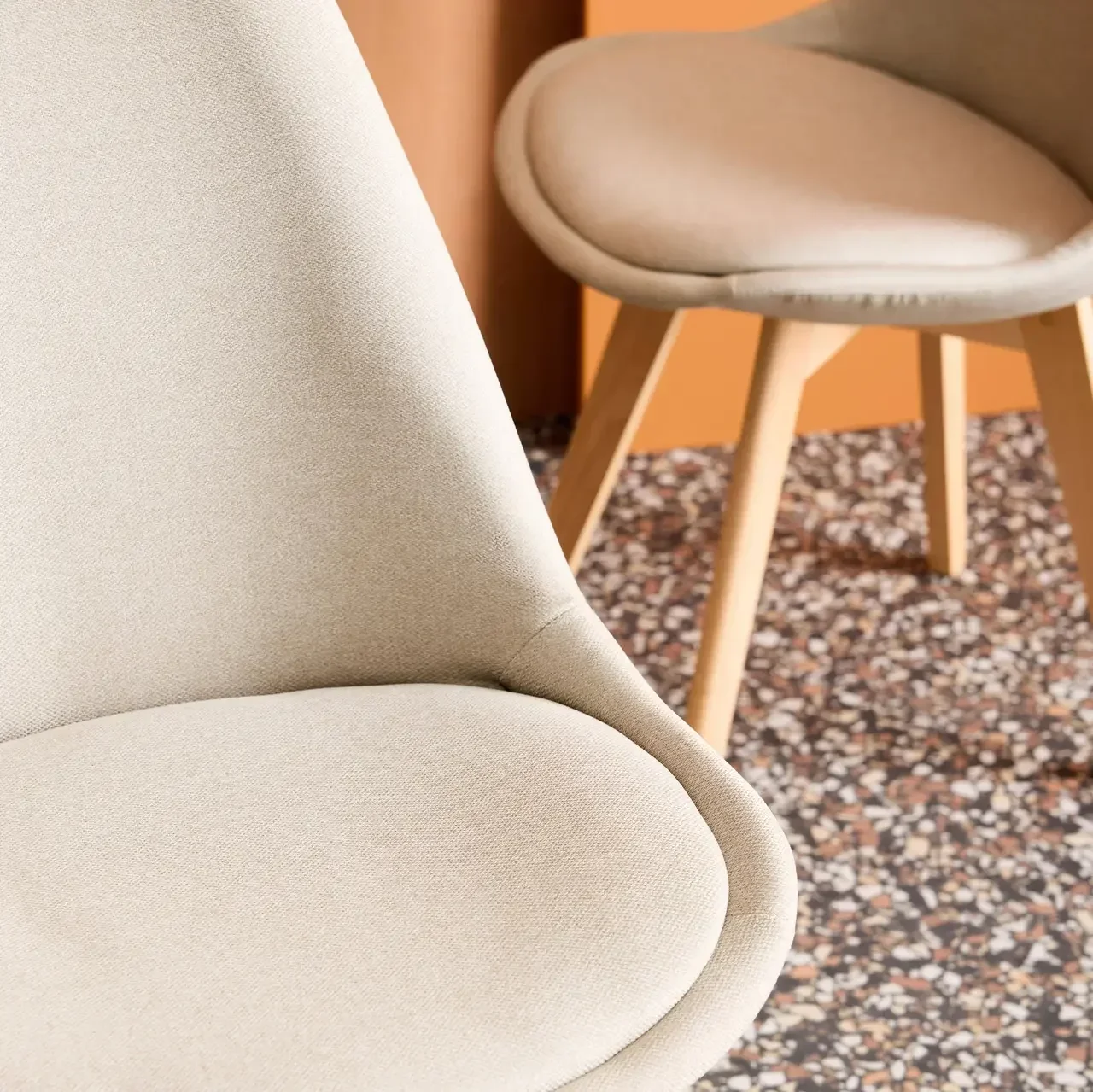 Chaises scandinaves Nils hêtre massif tissu lot 4 design nordique