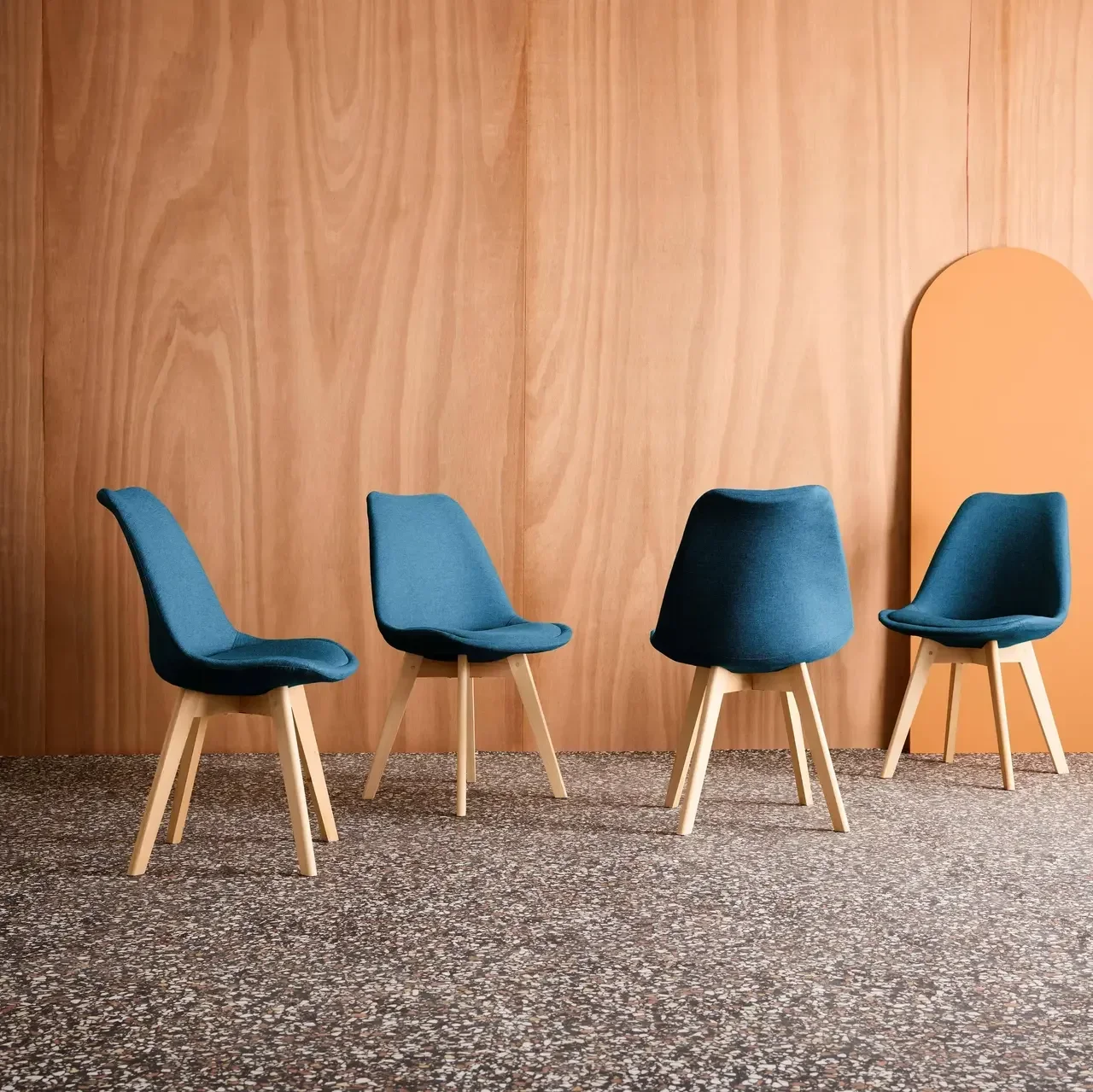 Chaises design scandinave hêtre massif tissu lot 4 Nils