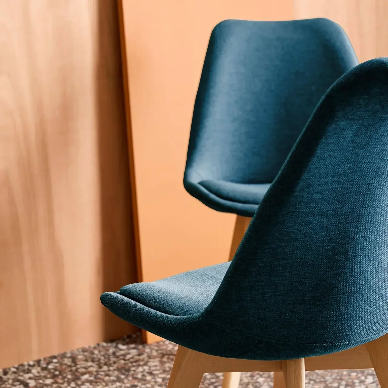 Chaises design scandinave hêtre massif tissu lot 4 Nils