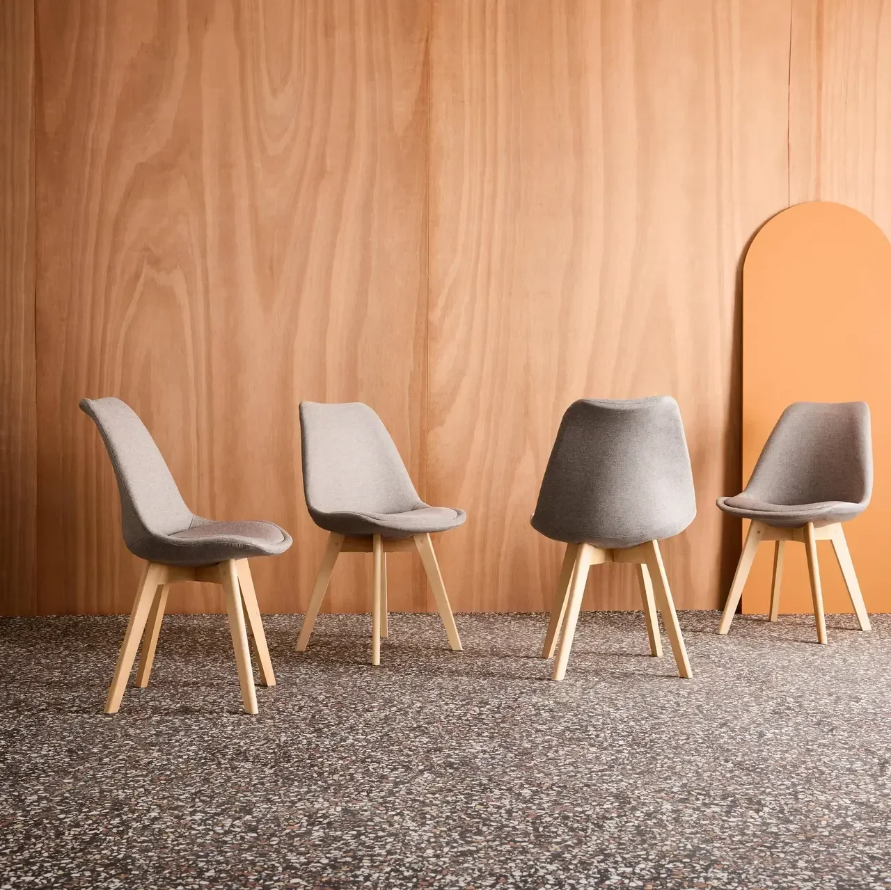 Lot 4 chaises scandinaves hêtre massif tissu design nordique Nils