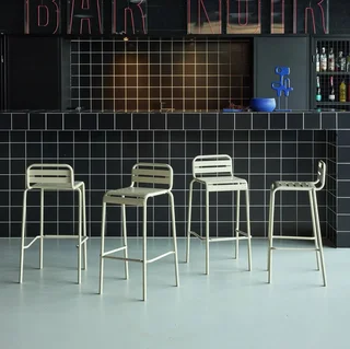 Lot 4 chaises hautes jardin acier Amelia 69 cm design intemporel
