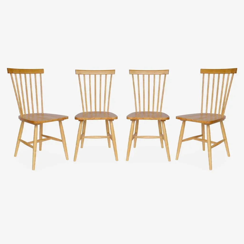 Lot de 4 chaises en hévéa massif à barreaux Romie pour salle à manger