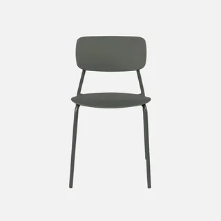 Lot 4 chaises jardin empilables acier plastique Liva design épuré