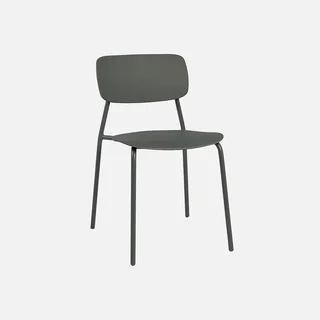 Lot 4 chaises jardin empilables acier plastique Liva design épuré