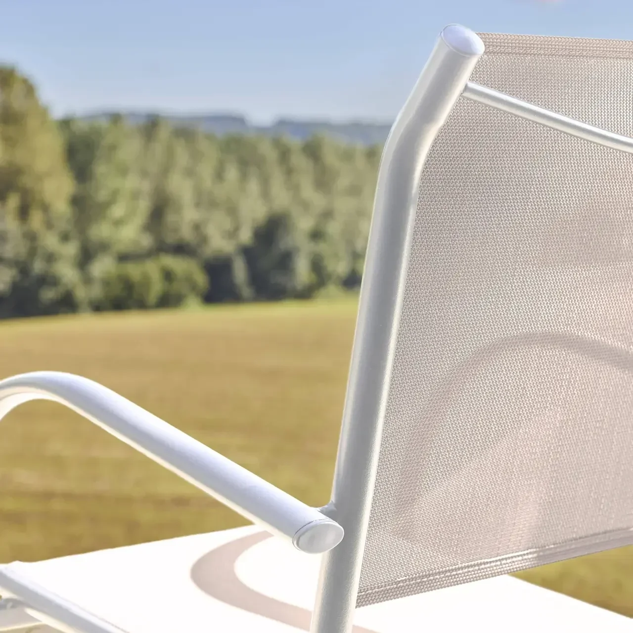 4 fauteuils de jardin aluminium modernes et élégants Amara