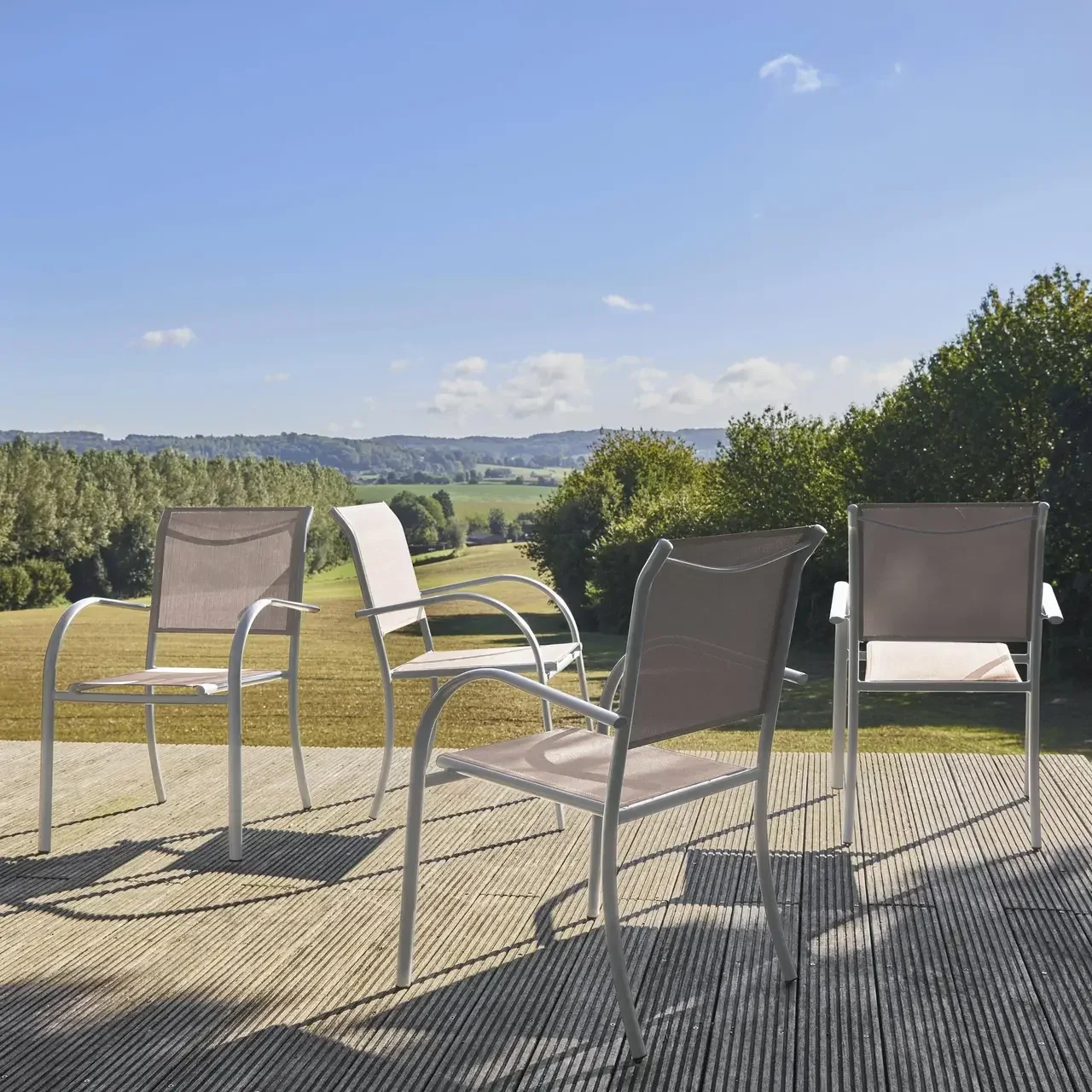 4 fauteuils de jardin aluminium modernes et élégants Amara
