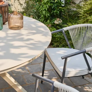 4er Set stapelbare Gartenstühle Stahl Seil Liora Außenkomfort