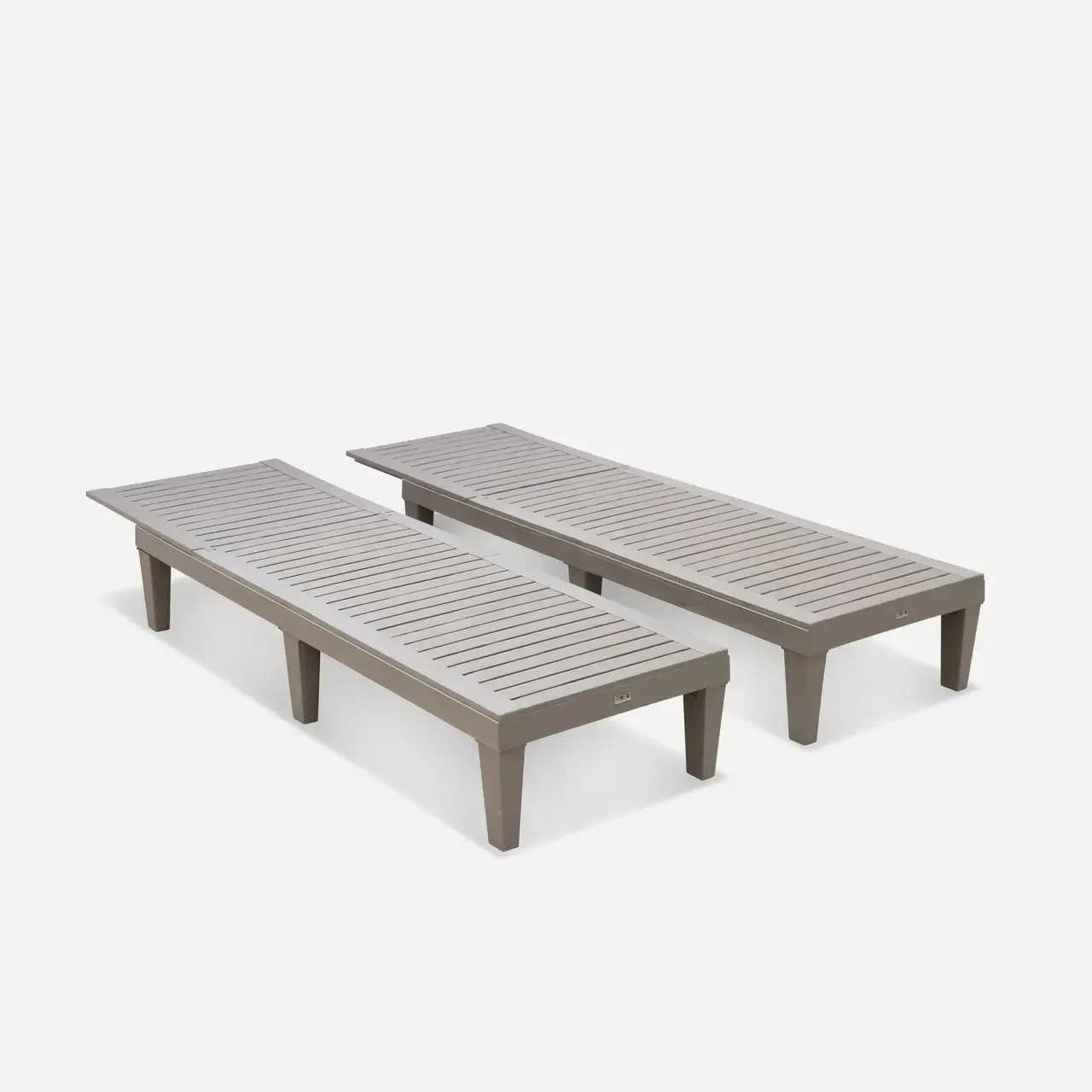 Lot 2 bains de soleil plastique réglables dossier inclinable Pia
