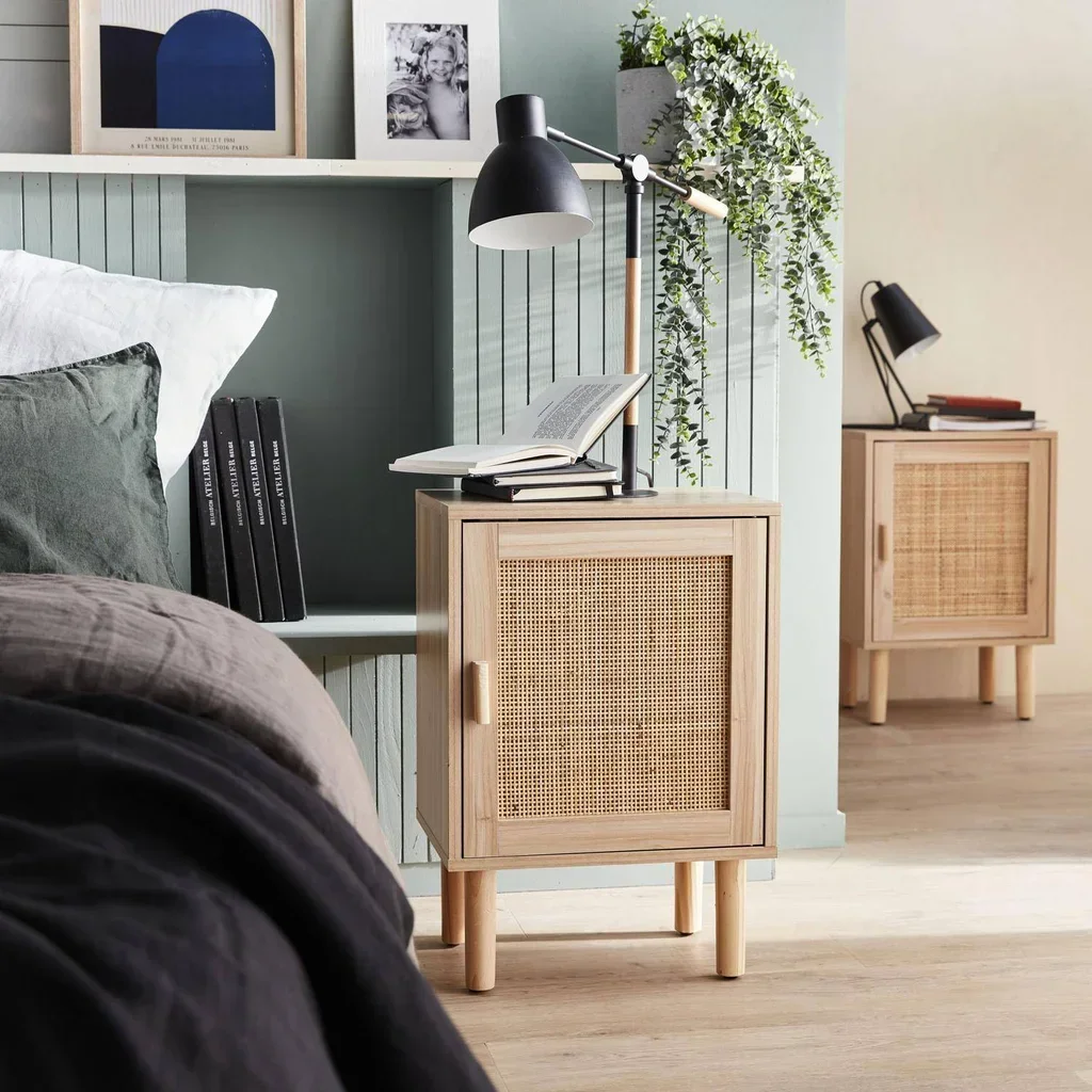 2 tables de nuit cannage rotin naturel avec rangement porte