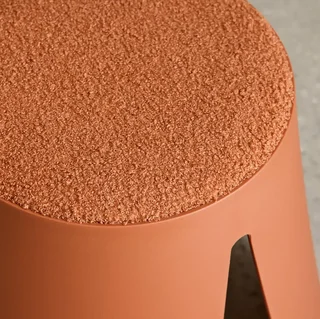 Set de 2 taburetes apilables para niños en tela bouclé texturizada