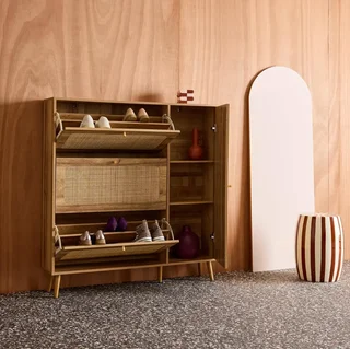 Mueble zapatero 3 puertas ratán madera Boho 21 pares