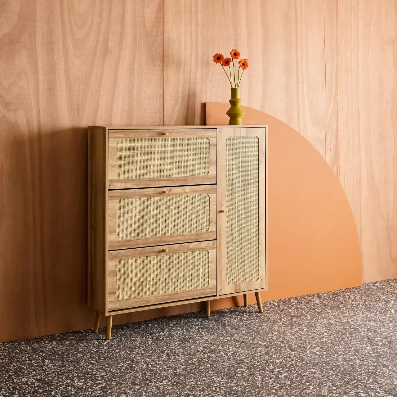 Mueble zapatero 3 puertas ratán madera Boho 21 pares