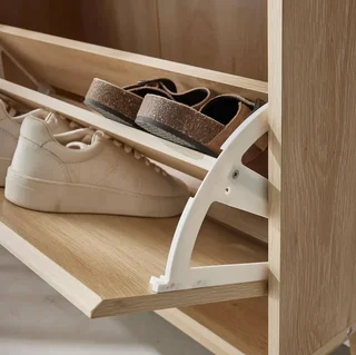 Meuble à chaussures scandinave 3 portes bois clair 18 paires
