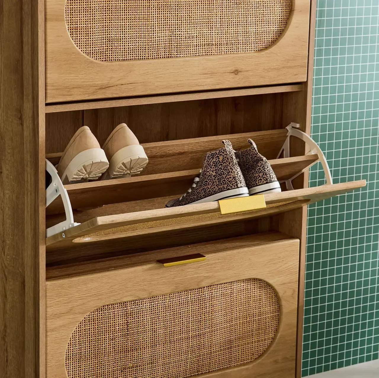 Meuble à chaussures 3 portes cannage bois naturel entrée bohème Eva