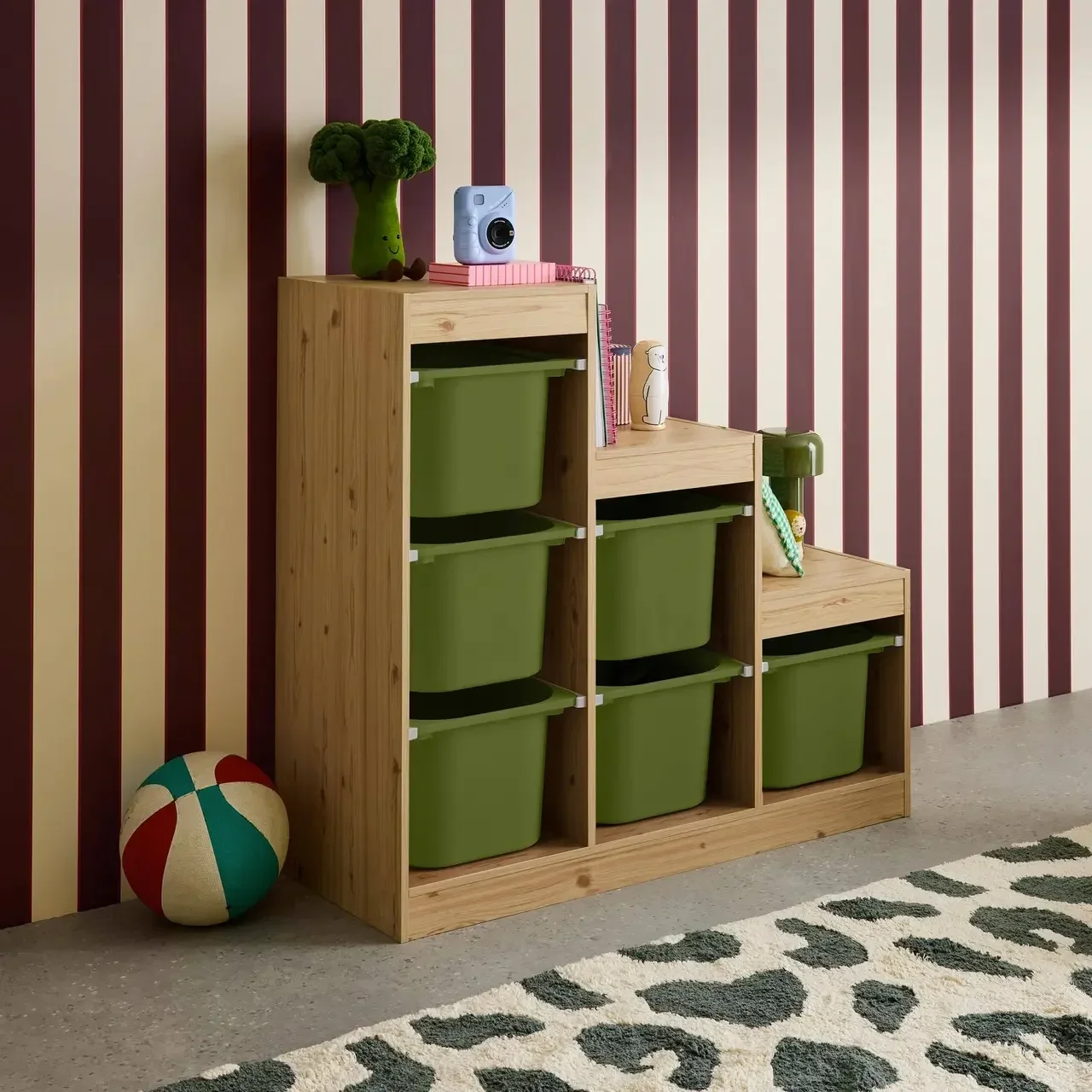 Mueble almacenamiento infantil escalera 6 cajones colores madera Sora