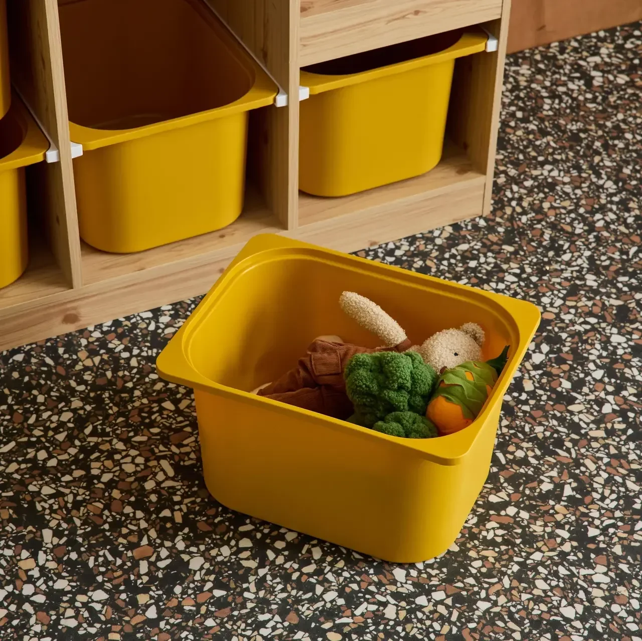 Mueble escalera infantil 6 cajones de madera colores