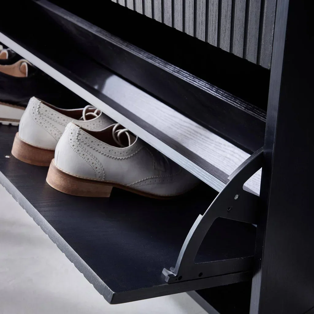 Meuble rangement chaussures 3 portes bois strié Bazalt