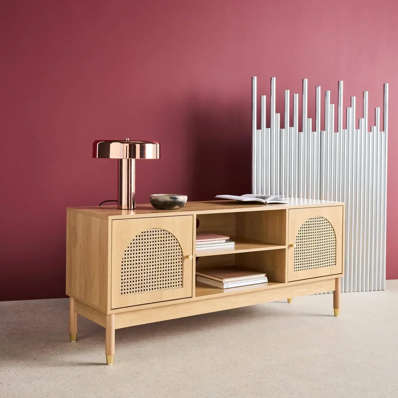 Mueble TV 140 cm Ratán Natural Efecto Madera 2 Puertas Estilo Boho Chic Judith