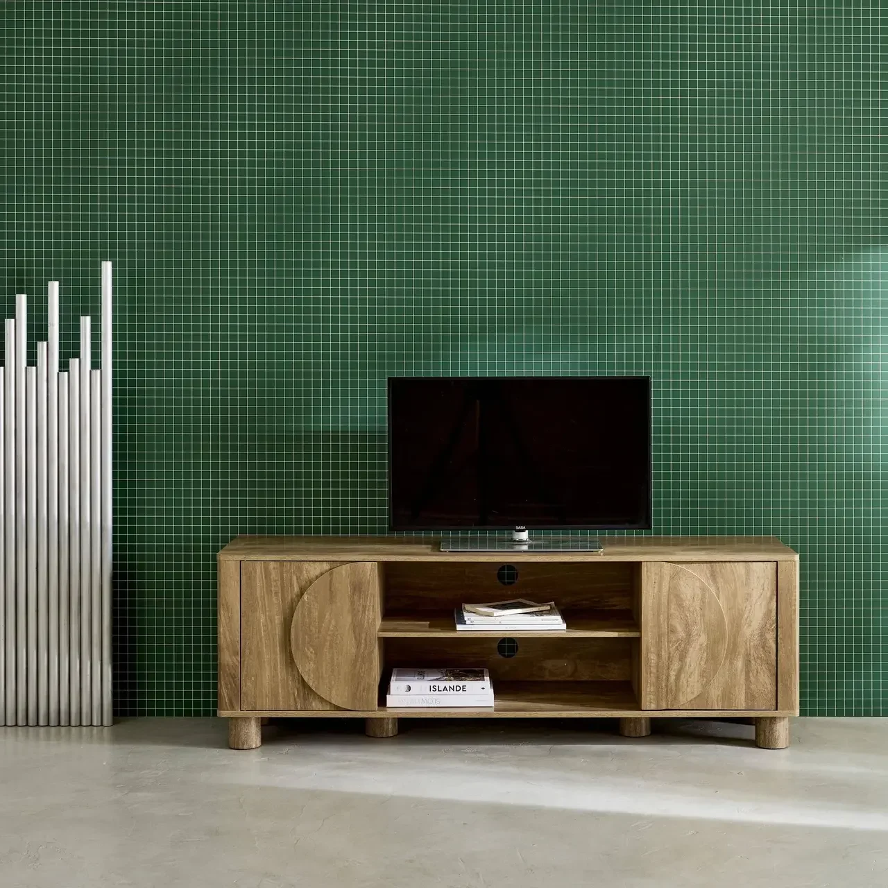 Mueble TV 155 cm 2 Puertas Reversibles Efecto Madera Mango Pondi