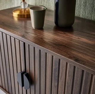 Mueble TV 4 puertas madera rayada Bazalt 157 cm