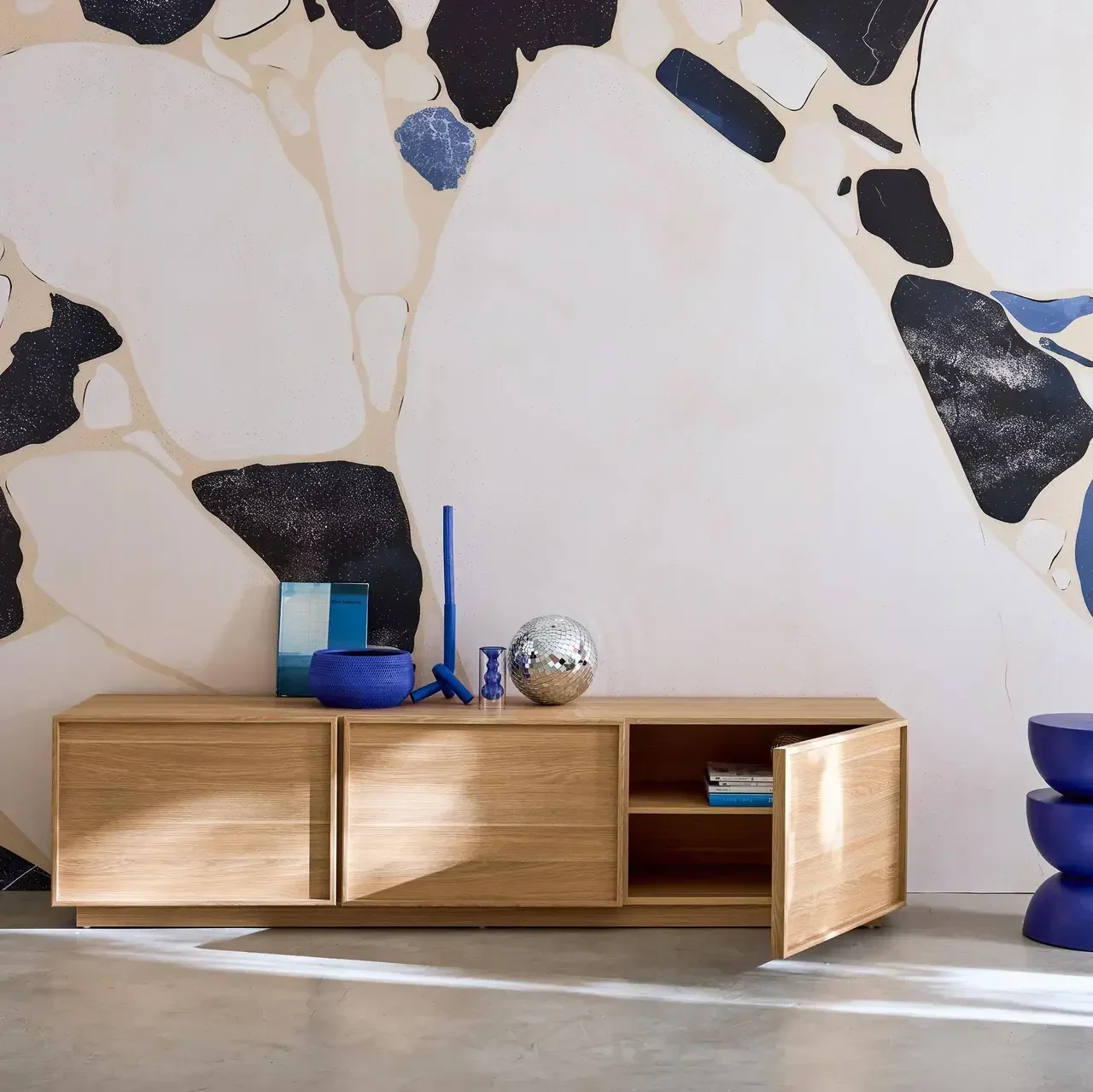Meuble TV 180 cm 3 portes bois scandinave Kuba salon