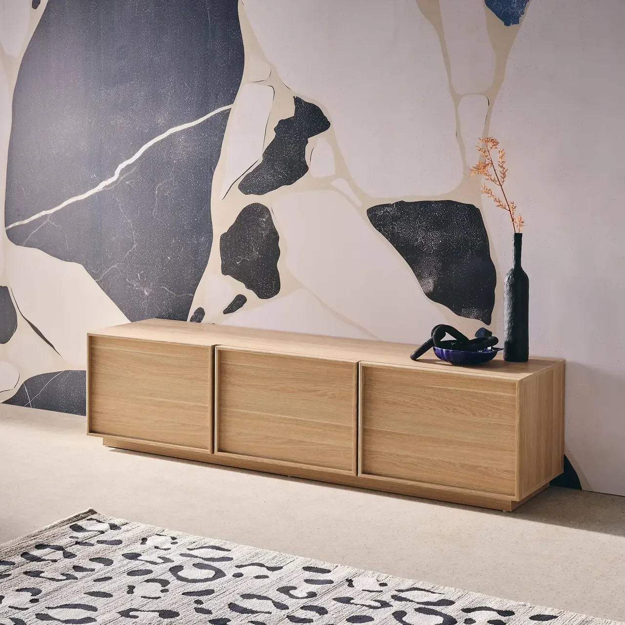 Mueble TV 3 Puertas 140 cm Efecto Madera Nogal Kuba